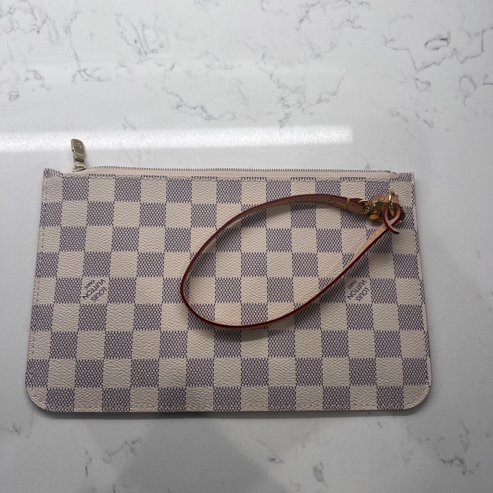 Louis Vuitton Pochette Damier Azul MM
